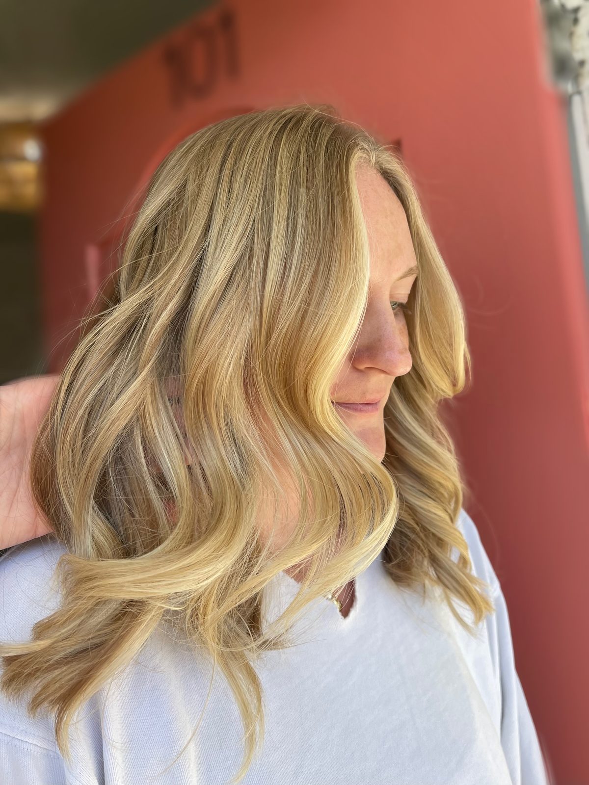 Highlights before and after, natural blonde
