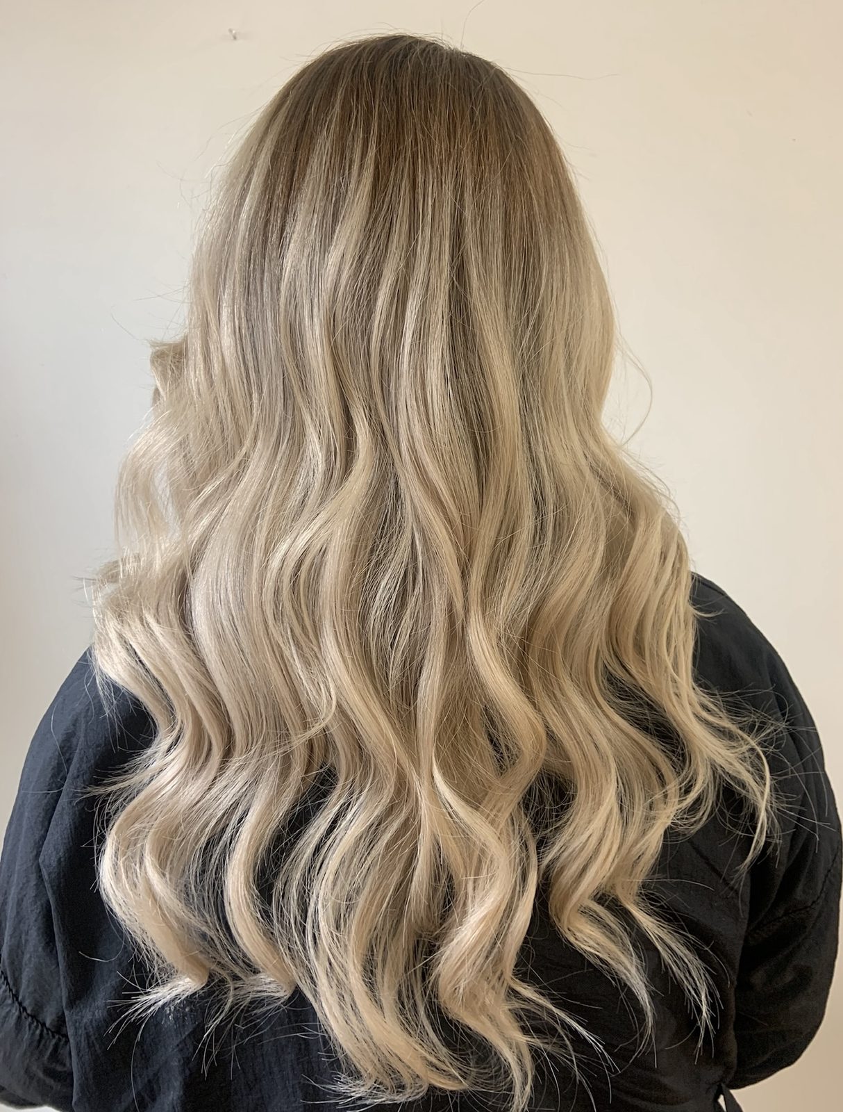 Highlights before and after, natural blonde